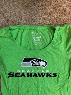 Women’s Nike Seahawks tee