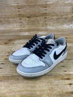 Kids Size 6.5Y Nike Air Jordan 1 Retro Low OG Wolf Grey Shoe CZ0858-110