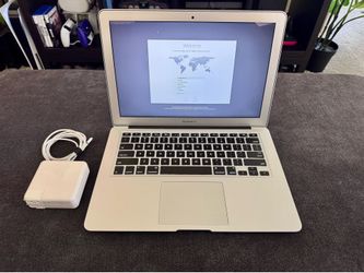 Apple MacBook Air A1466 13 Core i5 8GB 128GB Silver 2017