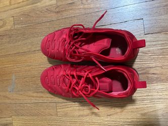 Nike Air VaporMax Plus Red Sneakers