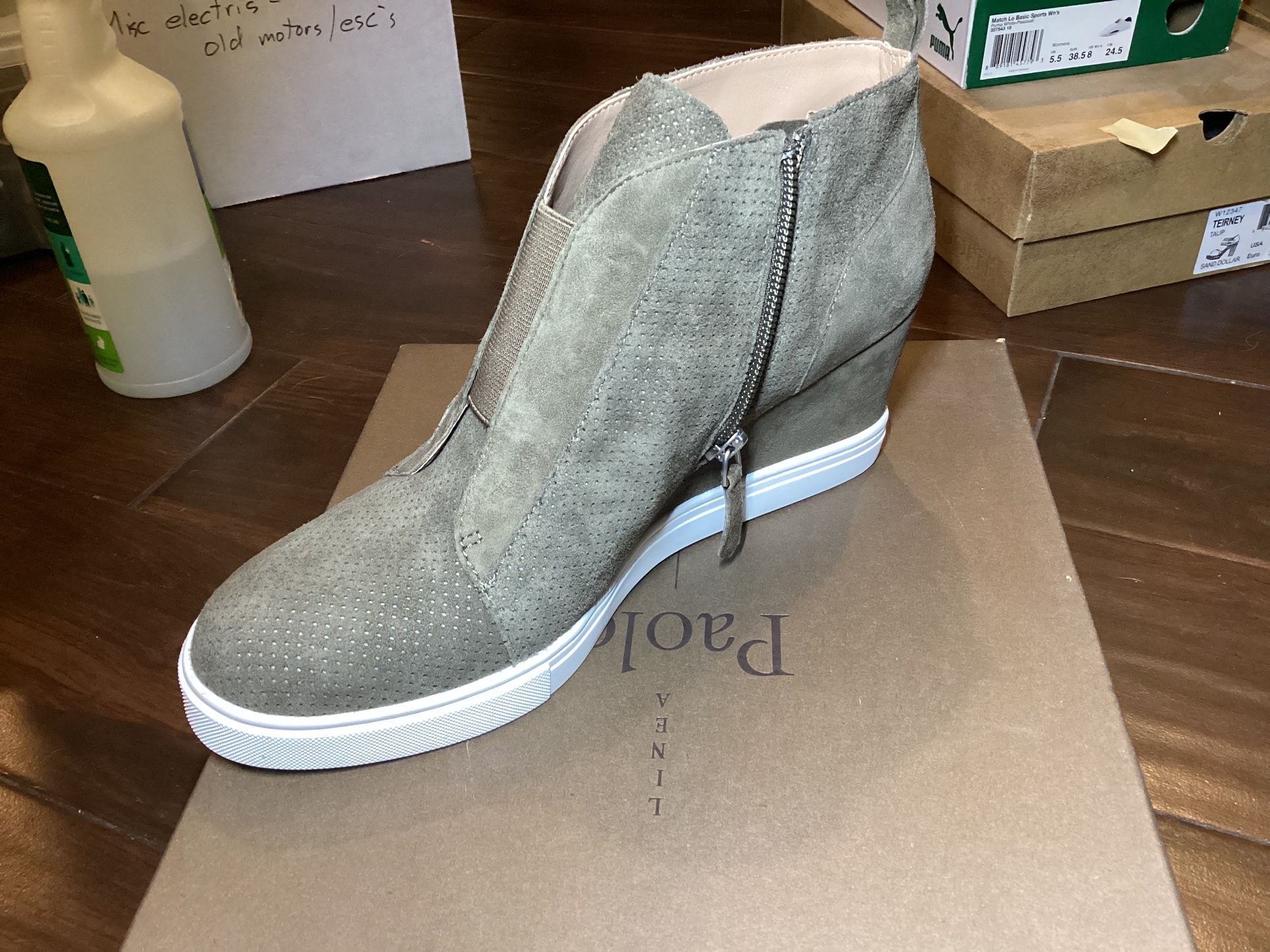 Paolo- Felicia Wedge Sneaker Women’s Size 8 Olive