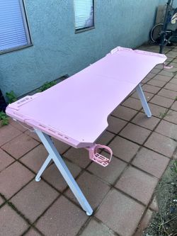 Pink gaming desk