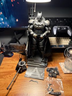 Batman figure 1/6 scale Hot toys XE suit