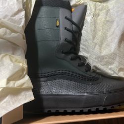 Vans MTE Boots 