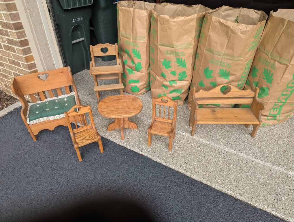 Wooden Dolls Size Furniture