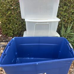 3 Storage Containers 