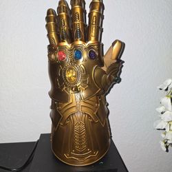 Metal Thanos Gauntlet 