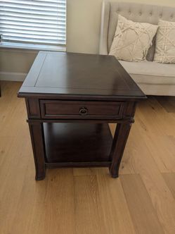 Solid Wood End Table with Storage