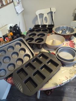 Non-Stick baking molds