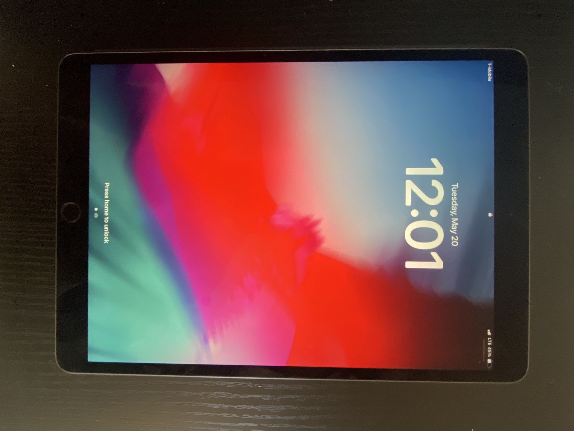 iPad Air 3 - 256 GB WiFi & Cellular for Sale in Chandler, AZ - OfferUp