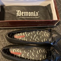 Demonia Alternative Footwear Flats With Box Size 10 