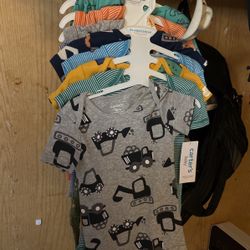 12months Carter’s Baby Clothes 