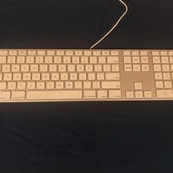 Apple Keyboard Wired  A1243 