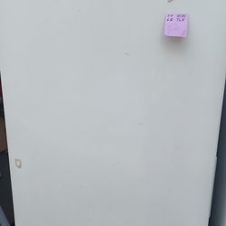 Nice Upright  Freezer 4 Months Warranty 