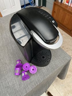 Keurig And 5x Reusable Cups