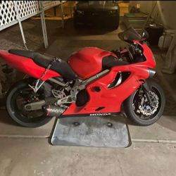 2000 Honda CBR600 F4