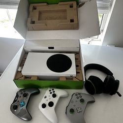 Xbox One S Bundle 