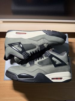 Jordan 4 Undefeated Size 12