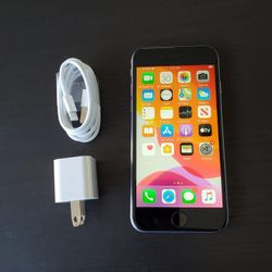 iPhone 6s - UNLOCKED - Like New  