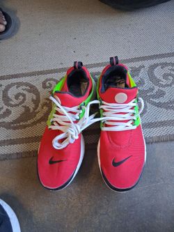 Nike