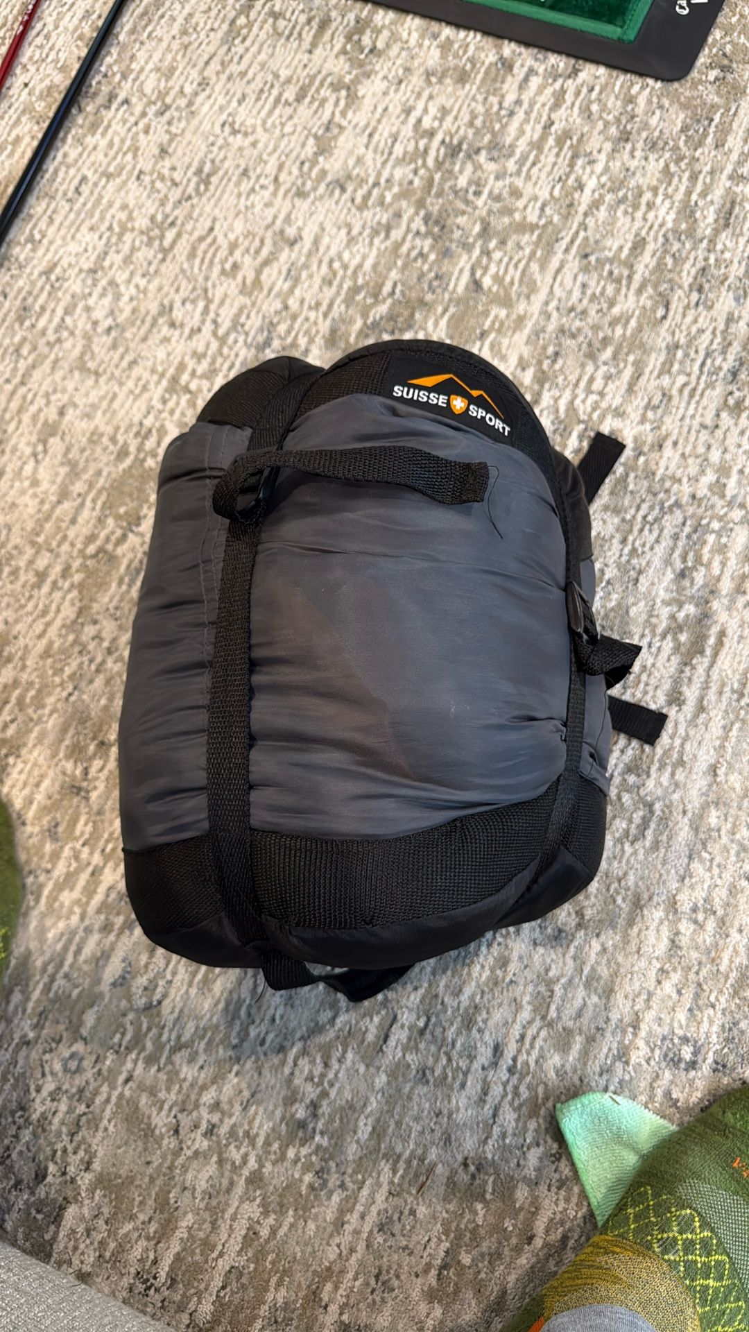 Suisse Sport Alpine / Mummy Sleeping Bag – Cold‑Weather, Durable & Roomy