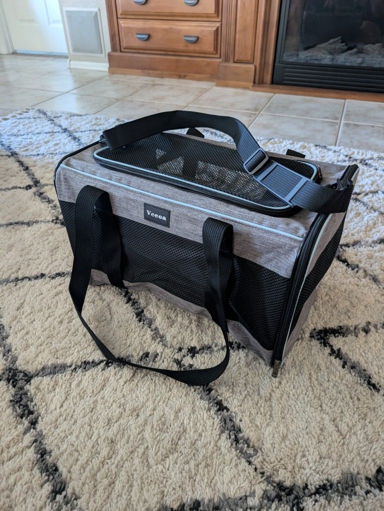Pet Carrier Brand New