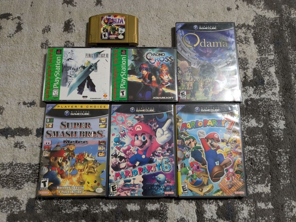 Assorted Lot Of 7 N64, PS1, and GameCube Games! Melee, Mario Party, Majora's Mask!