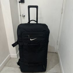 Nike Roller Cabin Bag Suitcase Travel Wheels
