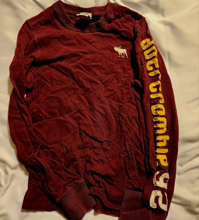 Abercrombie Boys Size L (10-12)