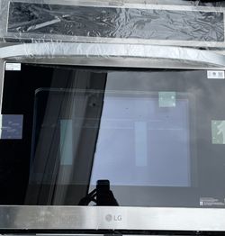 New LG Wall Oven