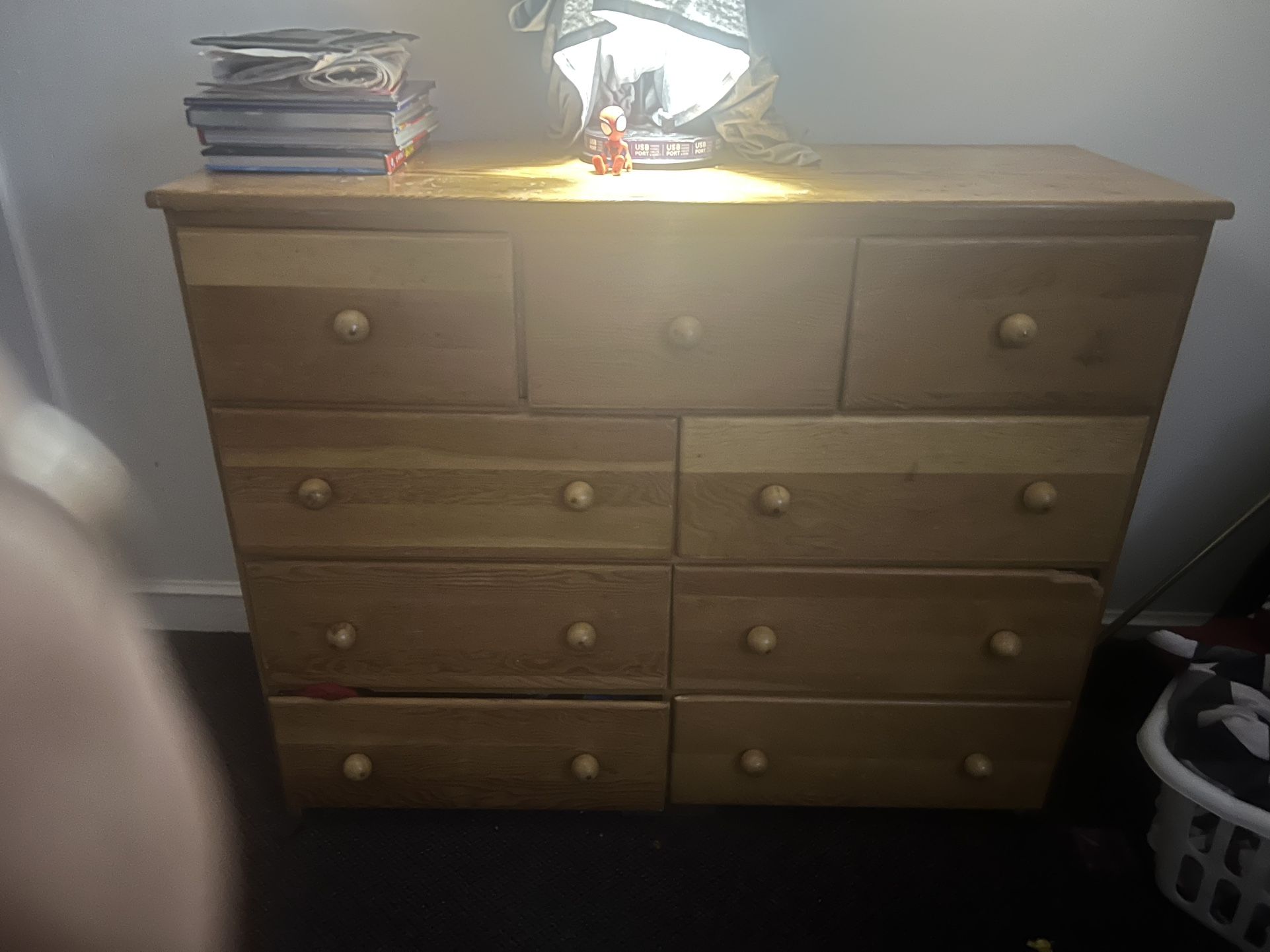 9 DRAWER All Solid Wood Dresser
