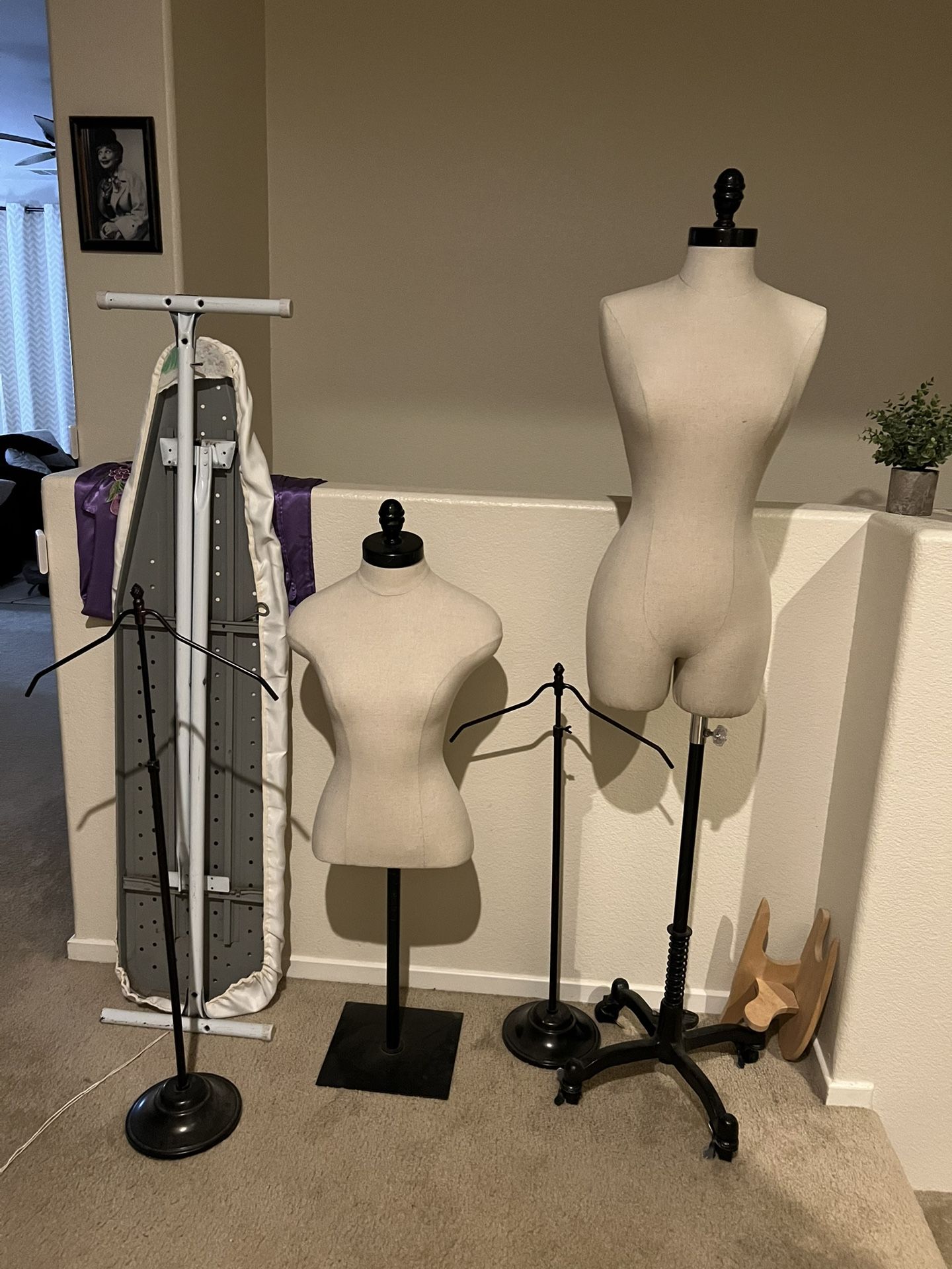 garment Busts, Sewing Supplies
