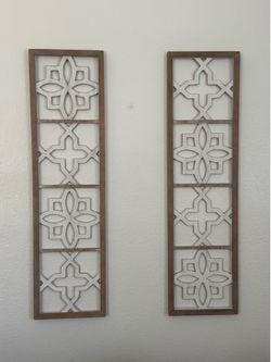 Wood wall decor