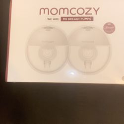 Brand new MomCozy Breast 2 Piece Set $180