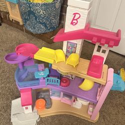 Little People Barbie Dream House