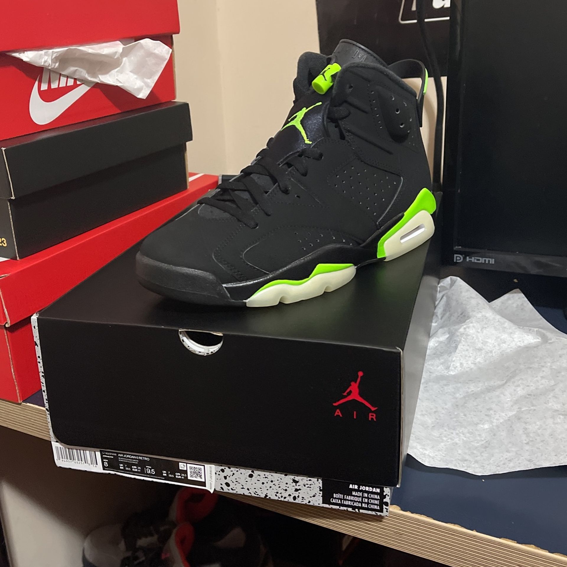 Jordan Electric Green Size