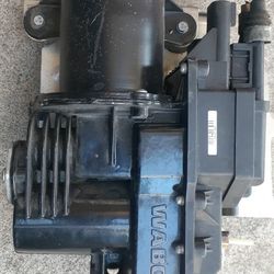 Wabco Air Suspension Pump GMC