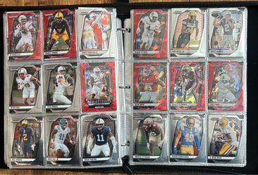~1000 Football Cards + Carrying Case with sleeves