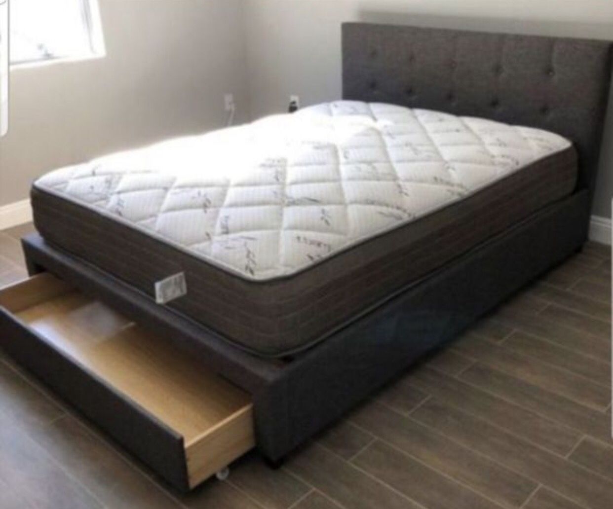Queen Size Bedframe and mattress !! $325 free drop off