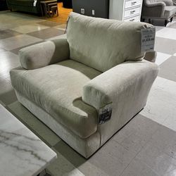 👋 New Sale 👋 Lamar Chair | Cream