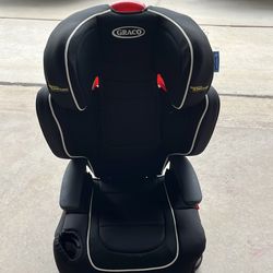 CAR SEAT