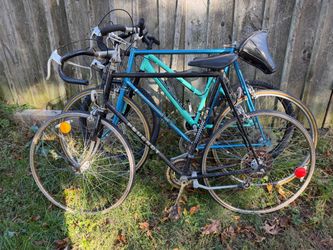 Bicycle lot