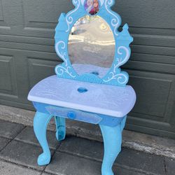 Frozen Crystal Kingdom Vanity