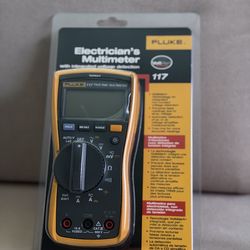 Fluke Multimeter 117 New