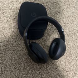 Beats Studio Pro