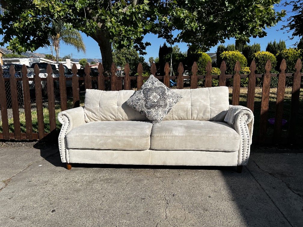 Beige Couch (FREE DELIVERY)*
