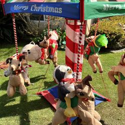 Christmas Carousel Yard Decor