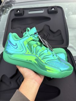 Nike KD 18 LX All-Star Warning Label