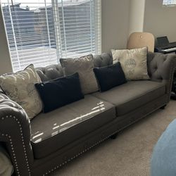 Elegant Custom Chesterfield Sofa & Chair Set – Excellent Condition