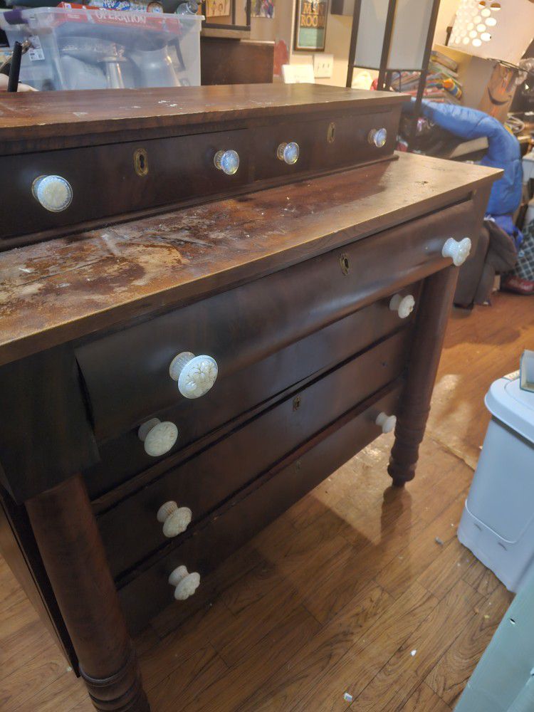 Antique Early 1900s Dresser